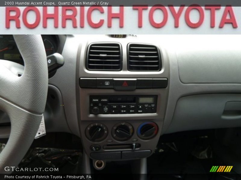 Quartz Green Metallic / Gray 2003 Hyundai Accent Coupe