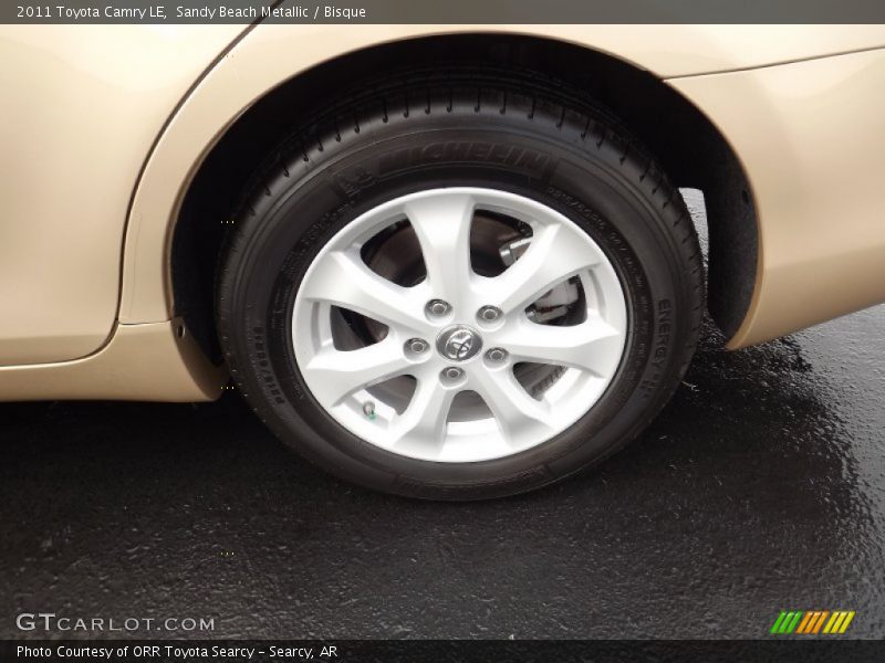 Sandy Beach Metallic / Bisque 2011 Toyota Camry LE