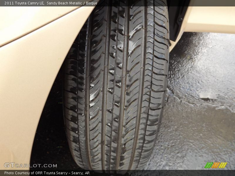 Sandy Beach Metallic / Bisque 2011 Toyota Camry LE
