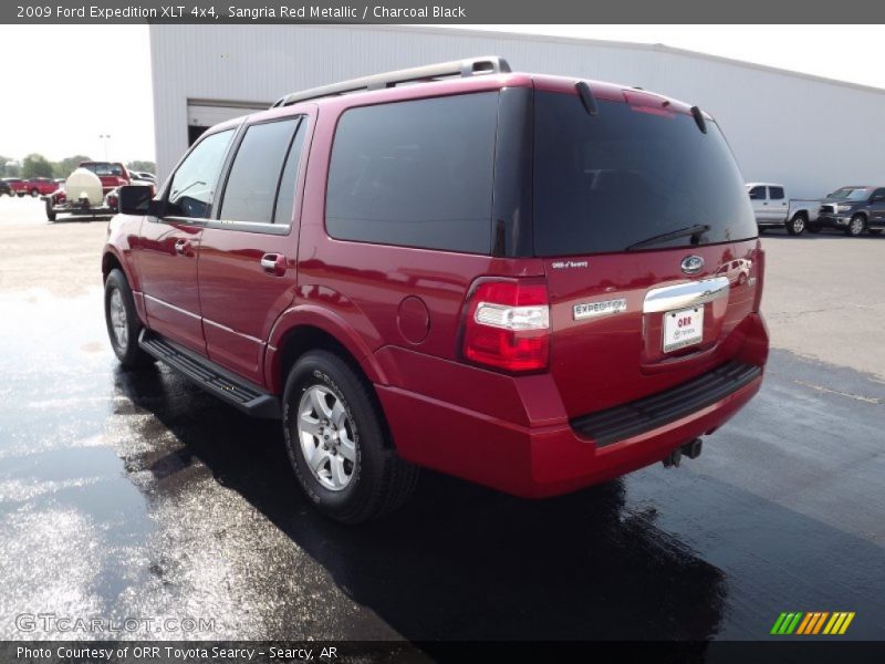 Sangria Red Metallic / Charcoal Black 2009 Ford Expedition XLT 4x4