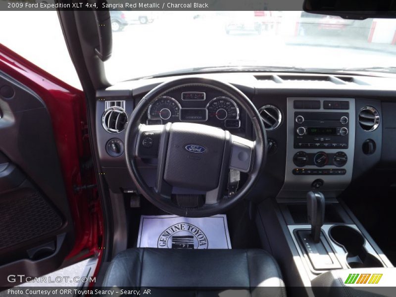 Sangria Red Metallic / Charcoal Black 2009 Ford Expedition XLT 4x4