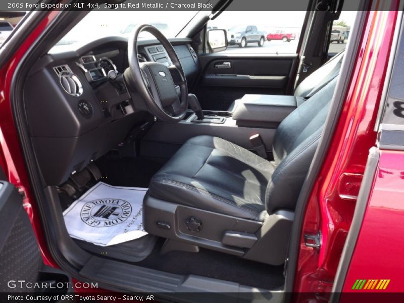 Sangria Red Metallic / Charcoal Black 2009 Ford Expedition XLT 4x4