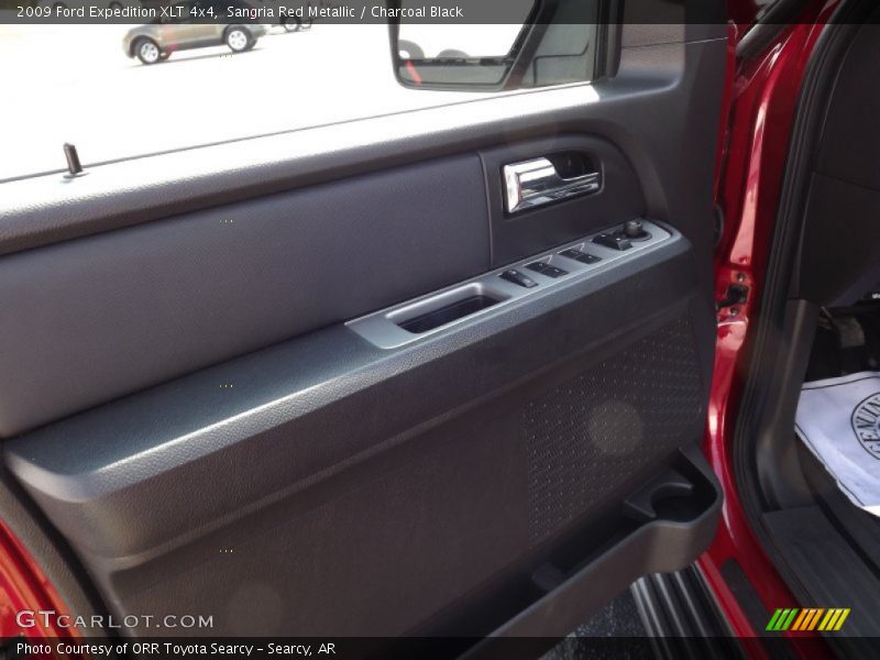 Sangria Red Metallic / Charcoal Black 2009 Ford Expedition XLT 4x4
