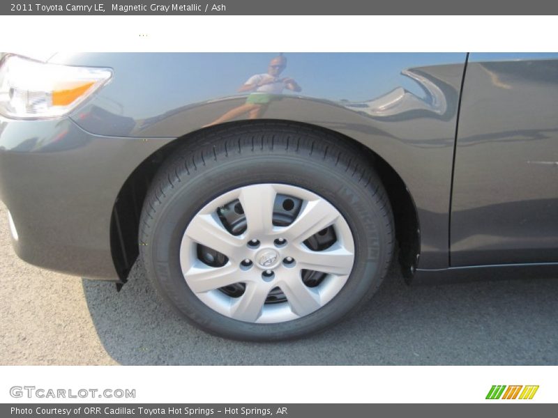 Magnetic Gray Metallic / Ash 2011 Toyota Camry LE