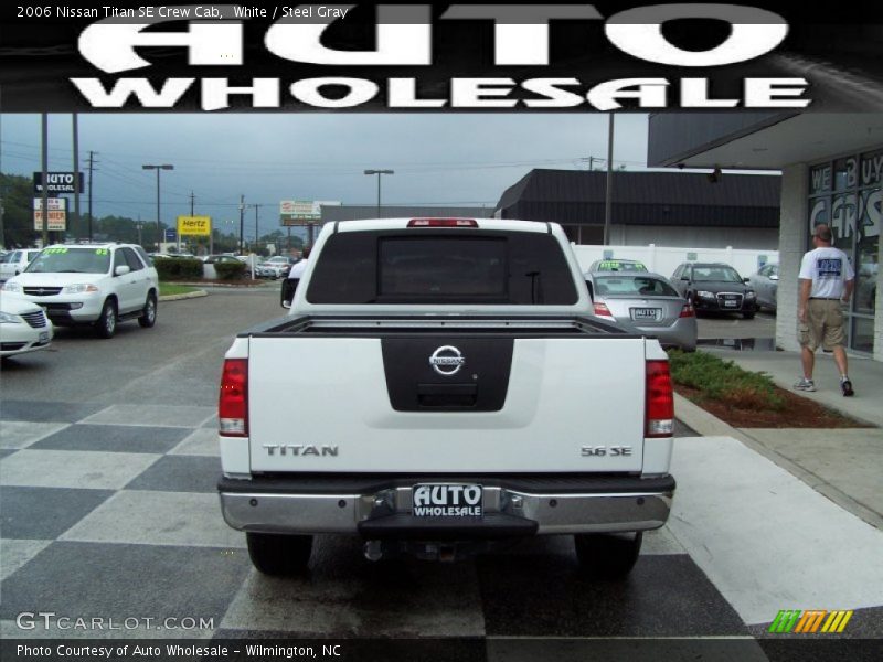 White / Steel Gray 2006 Nissan Titan SE Crew Cab