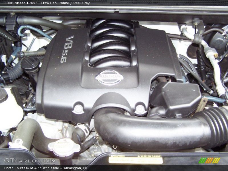 White / Steel Gray 2006 Nissan Titan SE Crew Cab