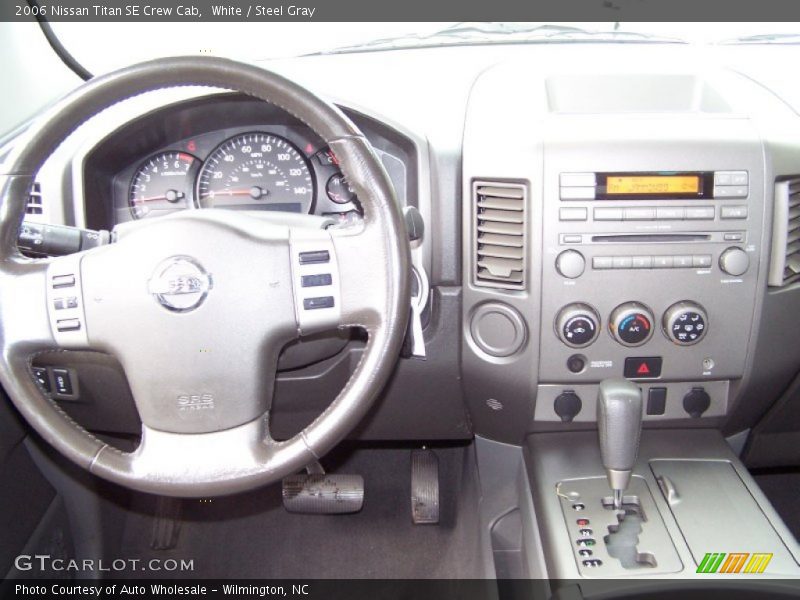 White / Steel Gray 2006 Nissan Titan SE Crew Cab