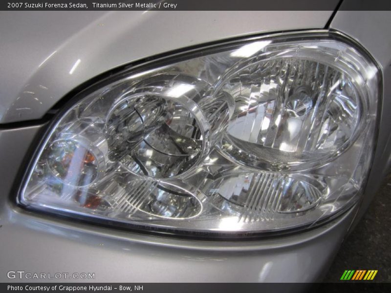 Titanium Silver Metallic / Grey 2007 Suzuki Forenza Sedan