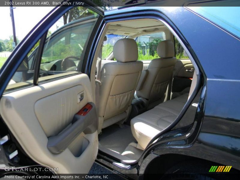 Black Onyx / Ivory 2002 Lexus RX 300 AWD