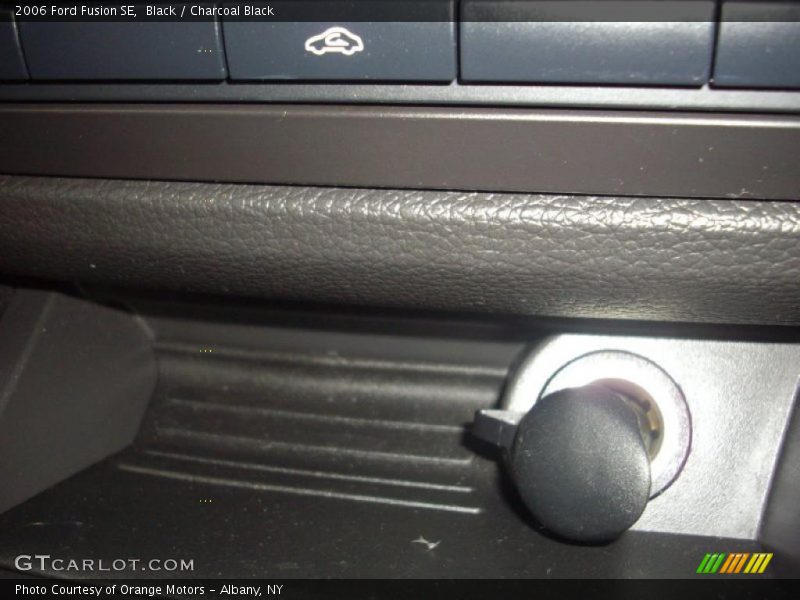 Black / Charcoal Black 2006 Ford Fusion SE