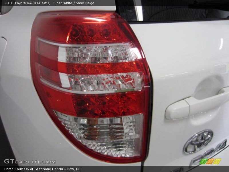 Super White / Sand Beige 2010 Toyota RAV4 I4 4WD