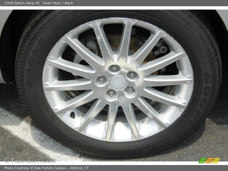Silver Pearl / Black 2008 Saturn Aura XR