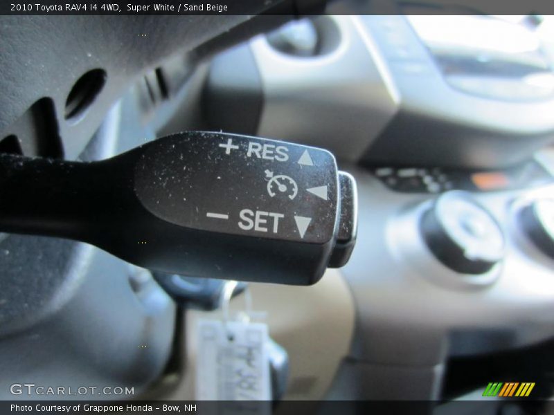 Super White / Sand Beige 2010 Toyota RAV4 I4 4WD