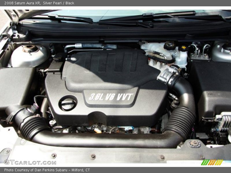 Silver Pearl / Black 2008 Saturn Aura XR