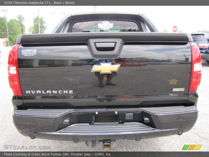 Black / Ebony 2009 Chevrolet Avalanche Z71