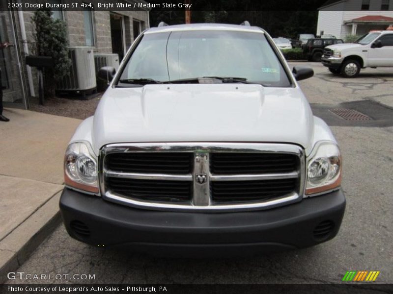 Bright White / Medium Slate Gray 2005 Dodge Durango ST 4x4