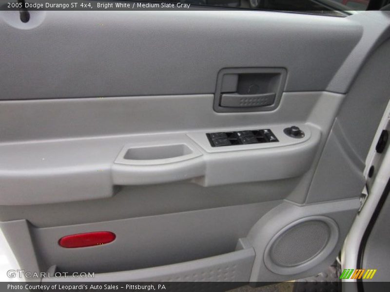 Bright White / Medium Slate Gray 2005 Dodge Durango ST 4x4