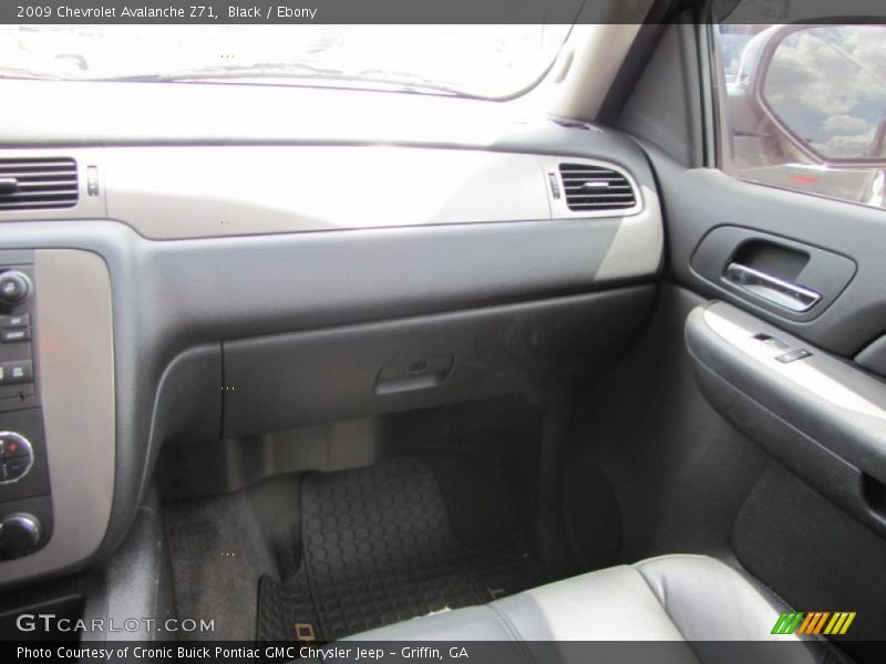 Black / Ebony 2009 Chevrolet Avalanche Z71