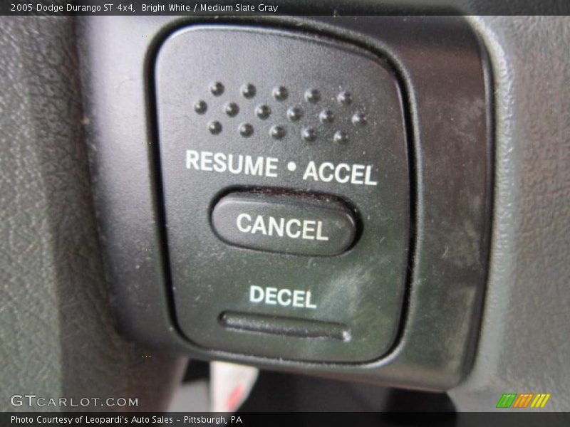 Bright White / Medium Slate Gray 2005 Dodge Durango ST 4x4