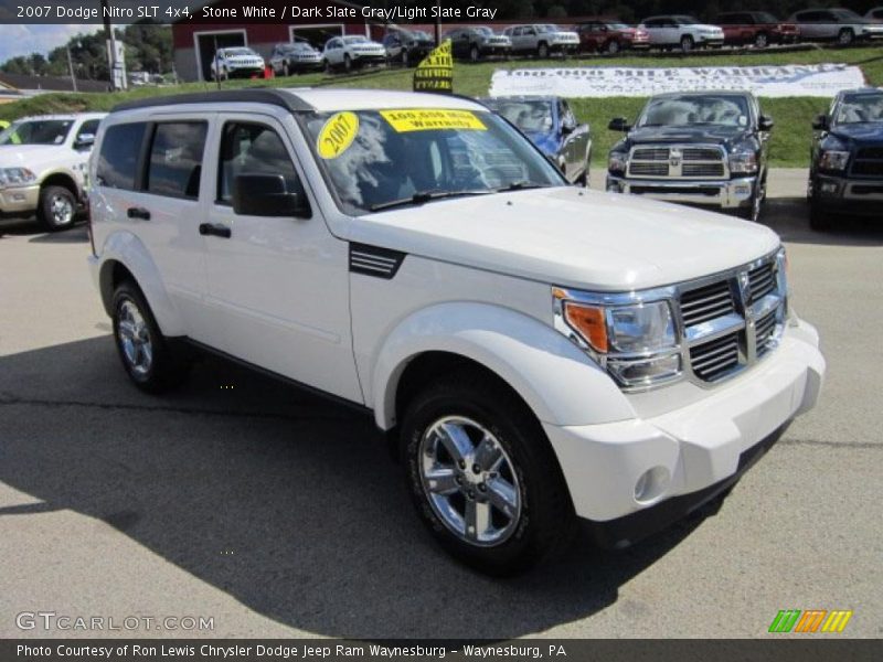 Stone White / Dark Slate Gray/Light Slate Gray 2007 Dodge Nitro SLT 4x4