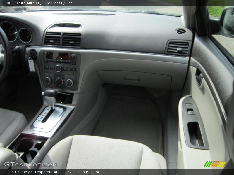 Silver Moss / Tan 2009 Saturn Aura XE