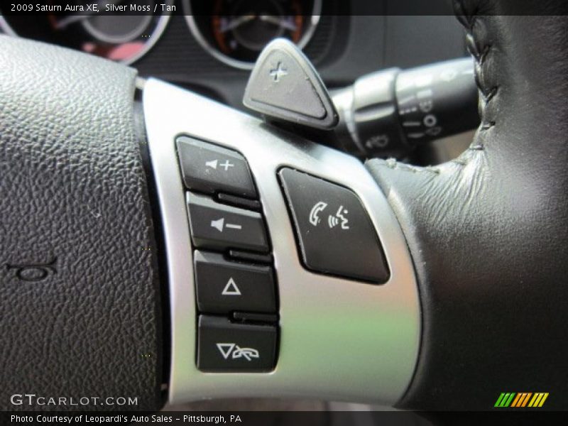 Silver Moss / Tan 2009 Saturn Aura XE