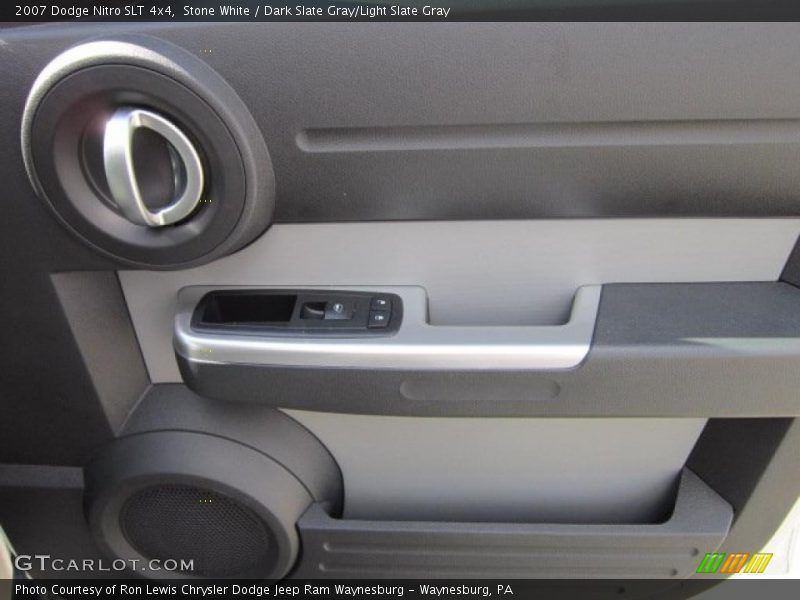 Stone White / Dark Slate Gray/Light Slate Gray 2007 Dodge Nitro SLT 4x4