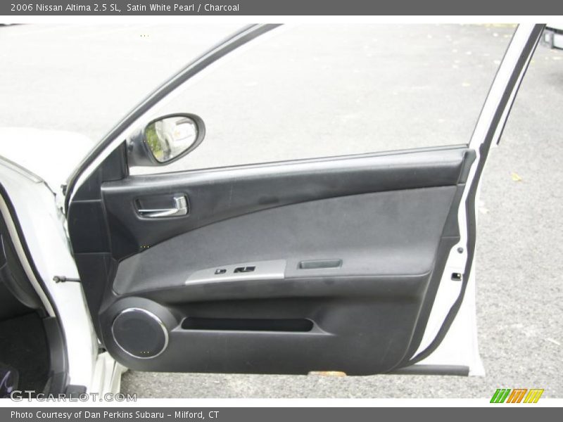 Satin White Pearl / Charcoal 2006 Nissan Altima 2.5 SL