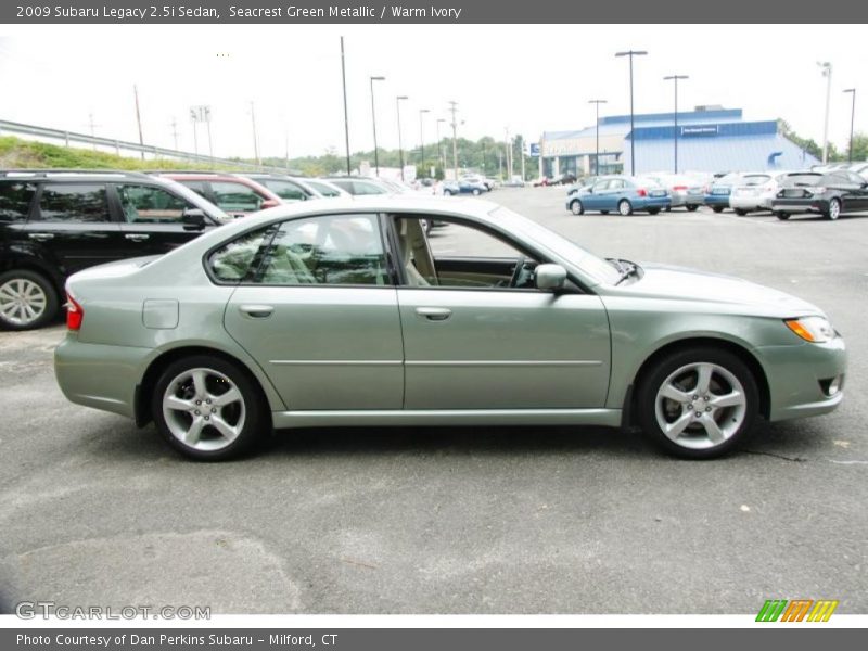Seacrest Green Metallic / Warm Ivory 2009 Subaru Legacy 2.5i Sedan