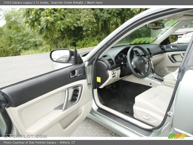 Seacrest Green Metallic / Warm Ivory 2009 Subaru Legacy 2.5i Sedan