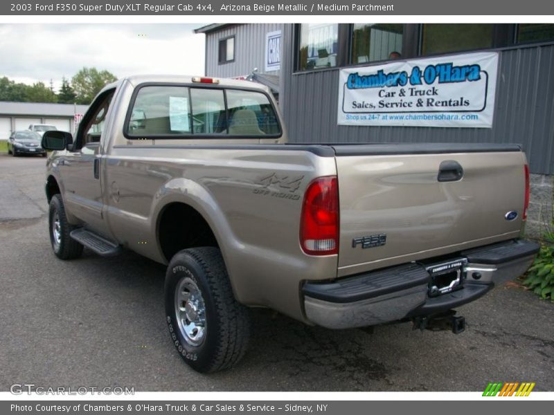 Arizona Beige Metallic / Medium Parchment 2003 Ford F350 Super Duty XLT Regular Cab 4x4