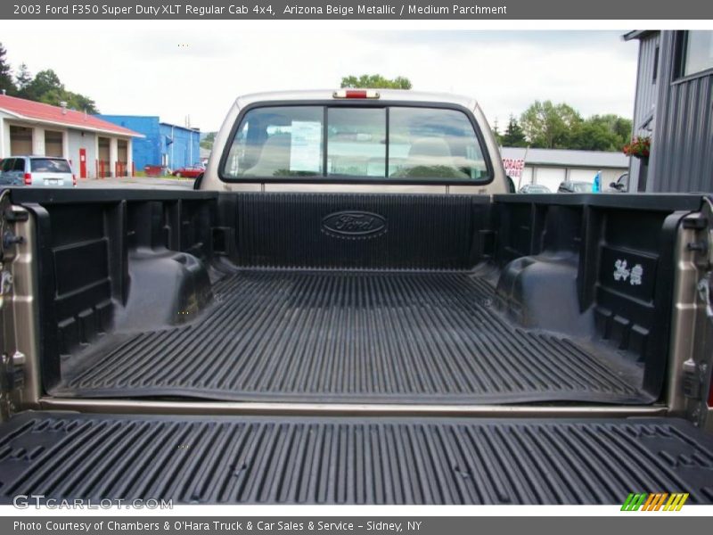 Arizona Beige Metallic / Medium Parchment 2003 Ford F350 Super Duty XLT Regular Cab 4x4