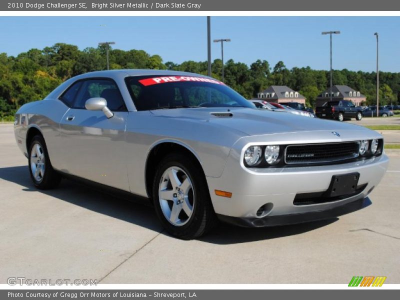 Bright Silver Metallic / Dark Slate Gray 2010 Dodge Challenger SE