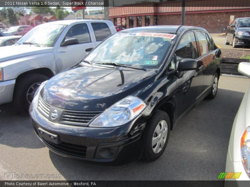 Super Black / Charcoal 2011 Nissan Versa 1.6 Sedan