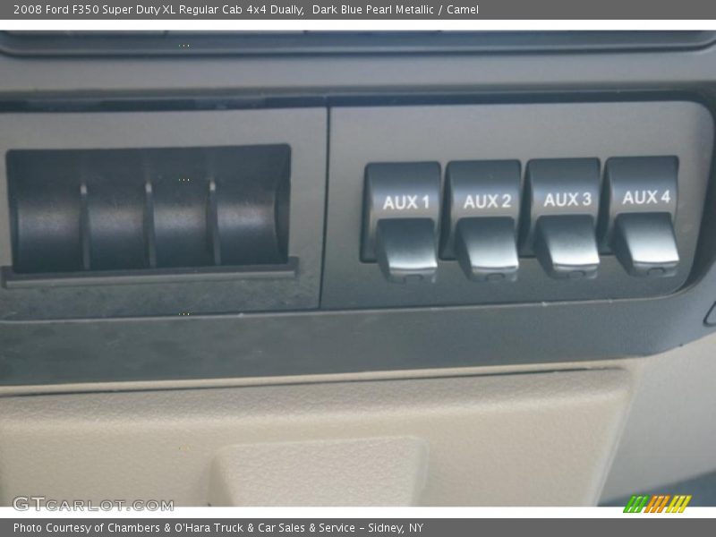 Controls of 2008 F350 Super Duty XL Regular Cab 4x4 Dually