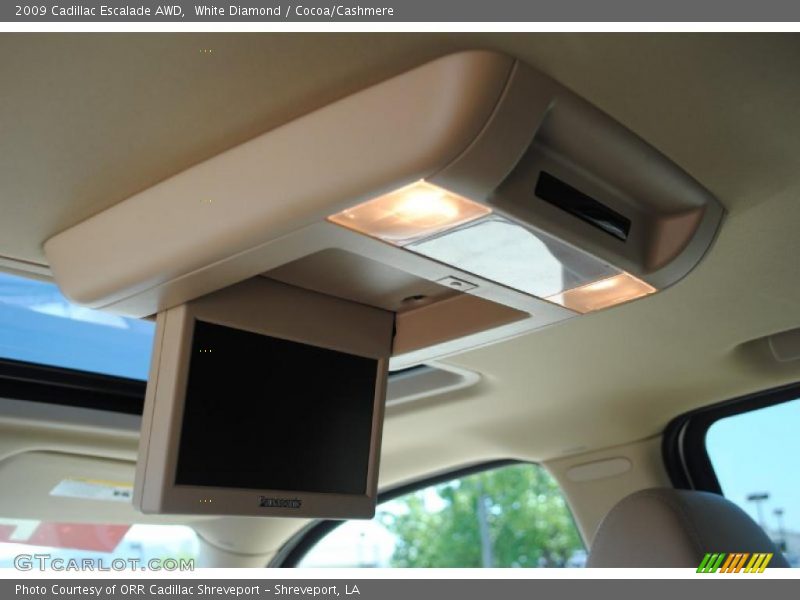White Diamond / Cocoa/Cashmere 2009 Cadillac Escalade AWD