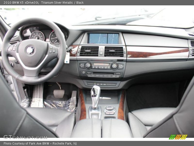 Titanium Silver Metallic / Black 2010 BMW X5 xDrive30i