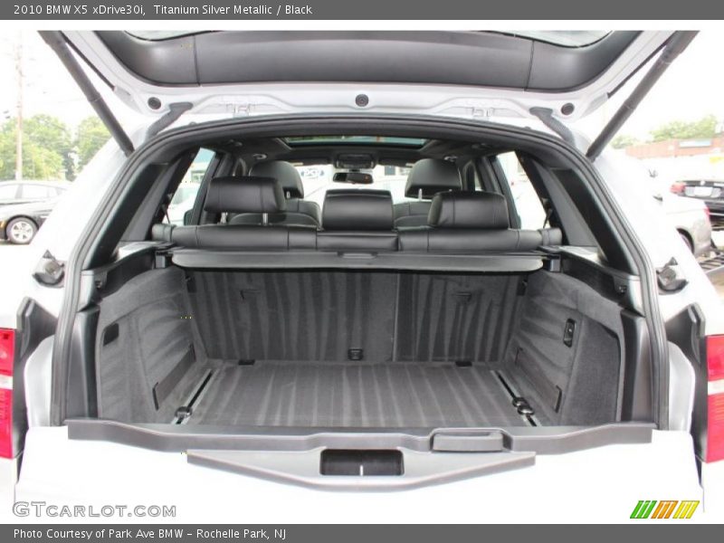Titanium Silver Metallic / Black 2010 BMW X5 xDrive30i