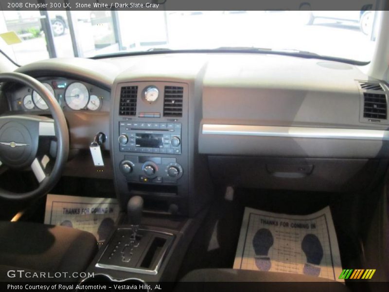 Stone White / Dark Slate Gray 2008 Chrysler 300 LX