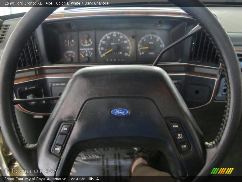Colonial White / Dark Charcoal 1990 Ford Bronco XLT 4x4