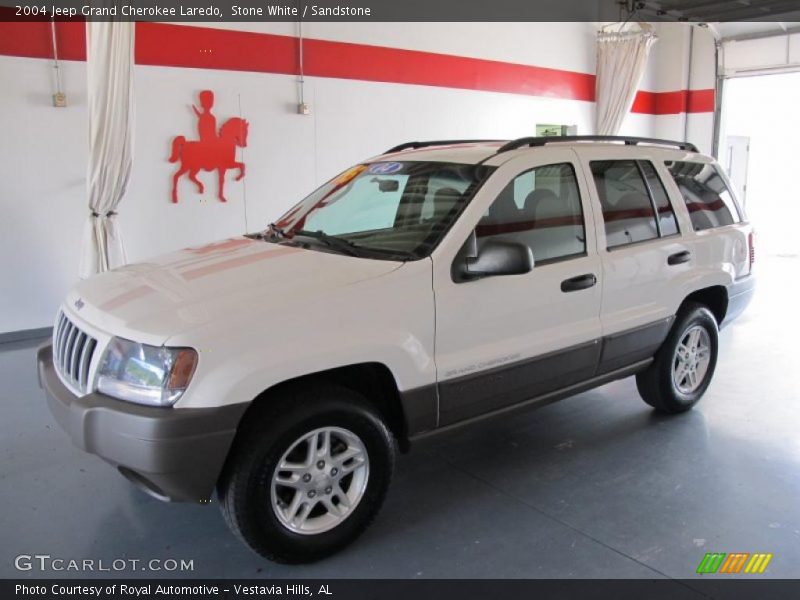 Stone White / Sandstone 2004 Jeep Grand Cherokee Laredo