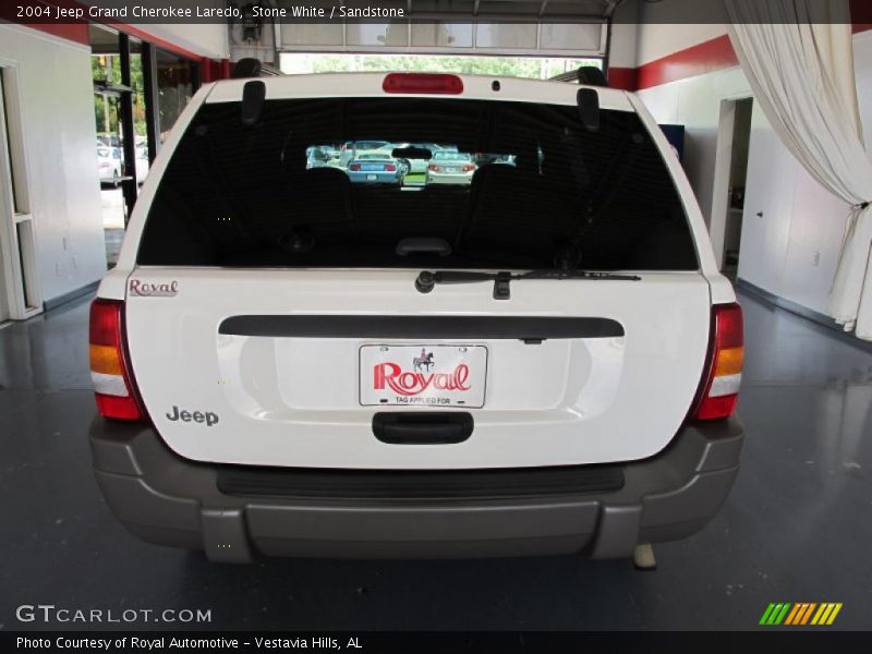 Stone White / Sandstone 2004 Jeep Grand Cherokee Laredo