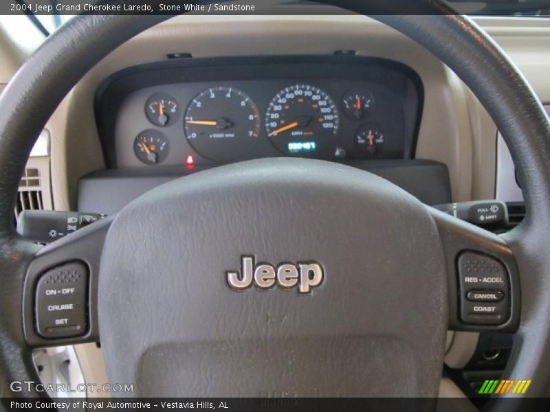 Stone White / Sandstone 2004 Jeep Grand Cherokee Laredo