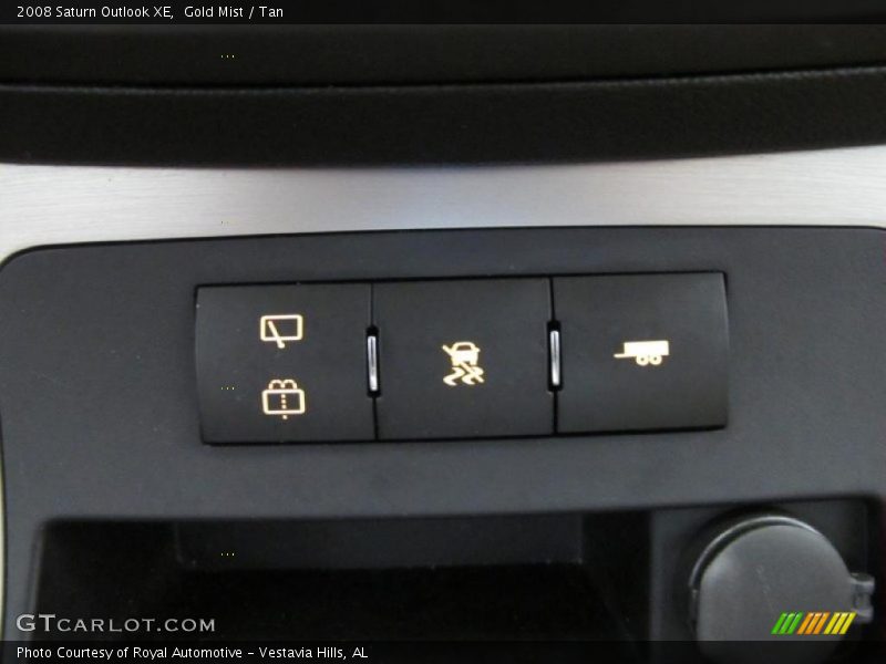 Gold Mist / Tan 2008 Saturn Outlook XE