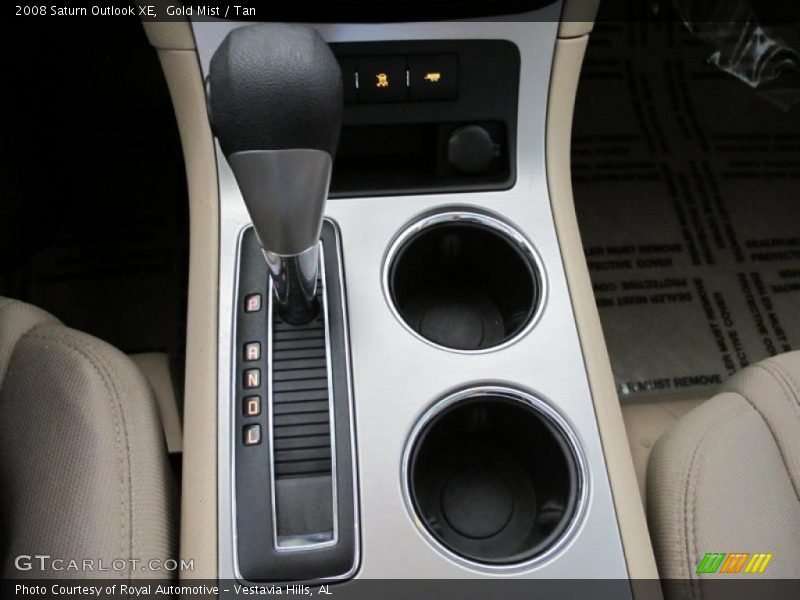 Gold Mist / Tan 2008 Saturn Outlook XE