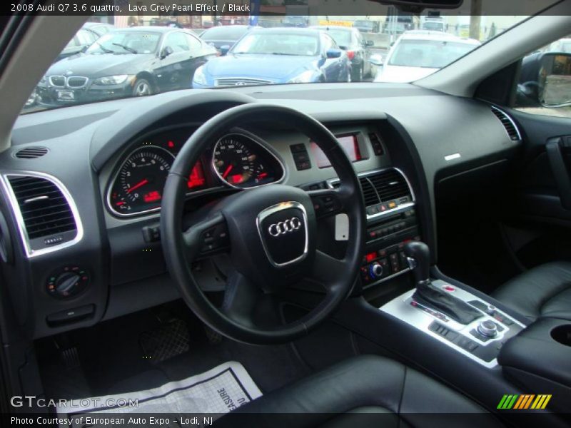 Dashboard of 2008 Q7 3.6 quattro