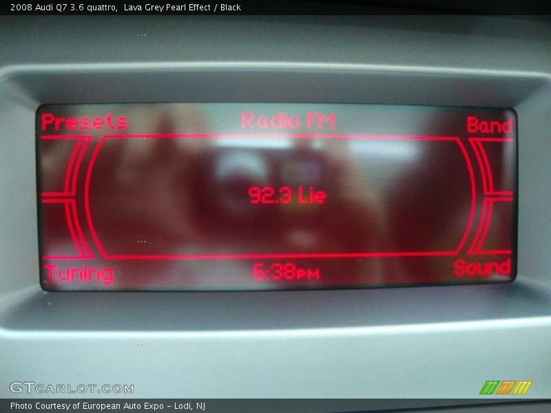 Lava Grey Pearl Effect / Black 2008 Audi Q7 3.6 quattro