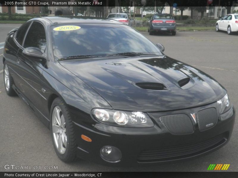 Phantom Black Metallic / Red 2005 Pontiac GTO Coupe