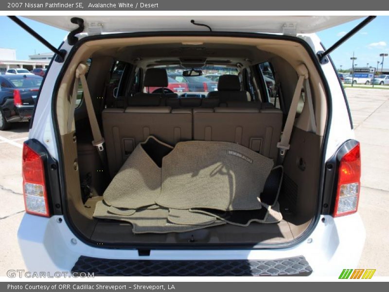 Avalanche White / Desert 2007 Nissan Pathfinder SE