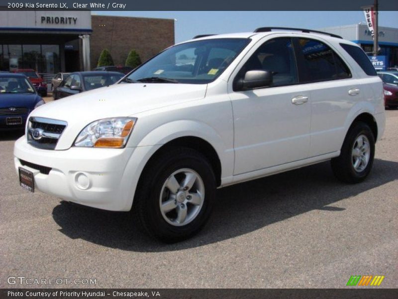 Clear White / Gray 2009 Kia Sorento LX